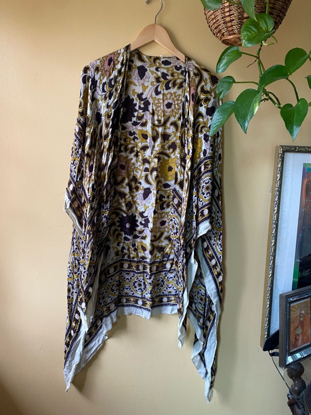 Free People Kimono Open Tapestry  Lightweight Throw